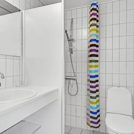 2 Bedroom Stunning In Apartment